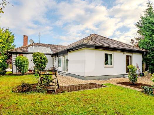 Bungalow zum Kauf 598.000 € 6 Zimmer 158,5 m² 757 m² Grundstück Holzlar Bonn 53229