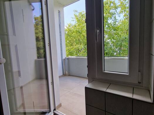 Wohnung zur Miete 850 € 3 Zimmer 130 m² Geschoss 1/4 frei ab 01.08.2026 Hamm-Mitte Hamm 59065