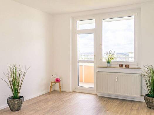 Wohnung zur Miete 345 € 3 Zimmer 70,1 m² 1. Geschoss frei ab 01.01.2026 C.-v.-Ossietzky-Str. 236 Gablenz Chemnitz 09127