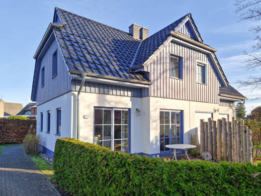 Haus zur Miete 120 € 4 Zimmer 80 m² 125 m² Grundstück Zingst Zingst 18374