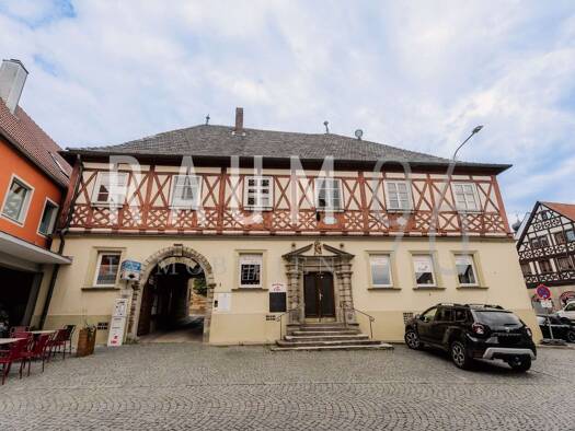 Gewerbeobjekt zum Kauf als Kapitalanlage geeignet 440 m² 1.251 m² Grundstück Bad Staffelstein Bad Staffelstein 96231