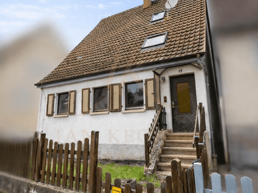 Mehrfamilienhaus zum Kauf 290.000 € 7 Zimmer 172 m² 290 m² Grundstück Haiterbach 72221