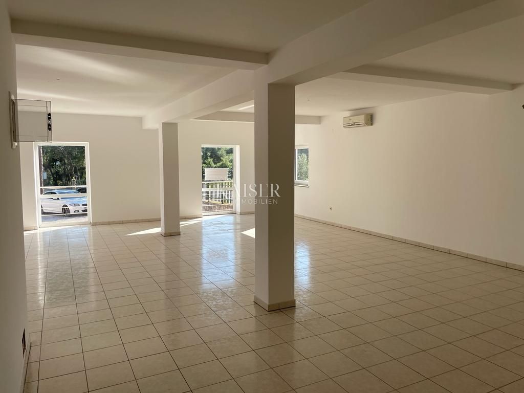 Immobilie zum Kauf 286.000 € 1 Zimmer 95 m²<br/>Fläche Novigrad center