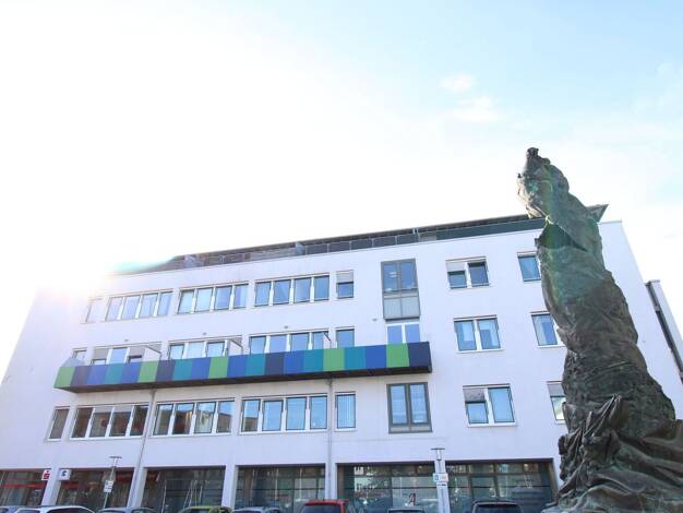 Wohnung zur Miete 645 € 2 Zimmer 59 m² 2. Geschoss frei ab 15.10.2026 Niedersedlitzer Platz 4 a Niedersedlitz Dresden 01259