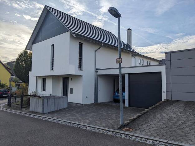 Einfamilienhaus zum Kauf provisionsfrei 899.000 € 5 Zimmer 130 m² 390 m² Grundstück Steinenbronn 71144