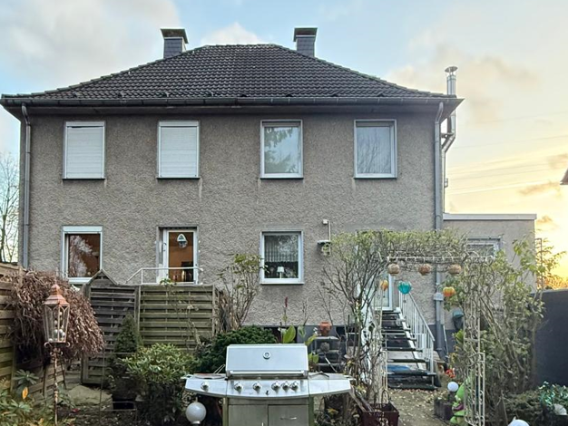 Doppelhaushälfte zum Kauf 335.000 € 8,5 Zimmer 206 m² 666 m² Grundstück frei ab sofort Bismarck Gelsenkirchen 45889