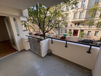 Wohnung zum Kauf 685.000 € 4 Zimmer 91,5 m² 1. Geschoss frei ab sofort Charlottenburg Berlin 10789