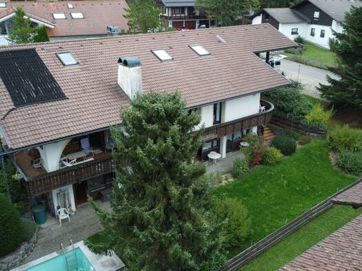 Mehrfamilienhaus zum Kauf 860.000 € 11 Zimmer 278 m² 1.007 m² Grundstück Isny Isny im Allgäu 88316