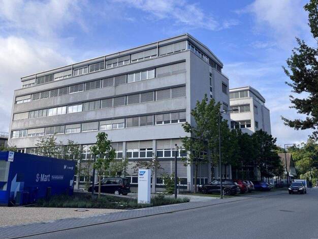 Bürofläche zur Miete 8.050 m² Bürofläche teilbar ab 575 m² Dietmar-Hopp-Allee 23 Walldorf 69190