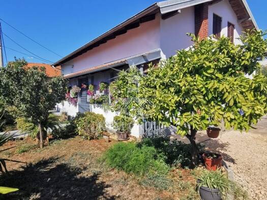 Einfamilienhaus zum Kauf 530.000 € 5 Zimmer 425 m² Grundstück Bibinje 23205