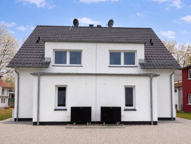 Doppelhaushälfte zum Kauf 269.000 € 4 Zimmer 106,5 m² 237 m² Grundstück Wolgast 17438