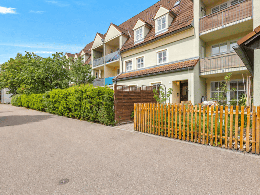 Wohnung zum Kauf 175.000 € 2 Zimmer 57 m² Neutraubling 93073