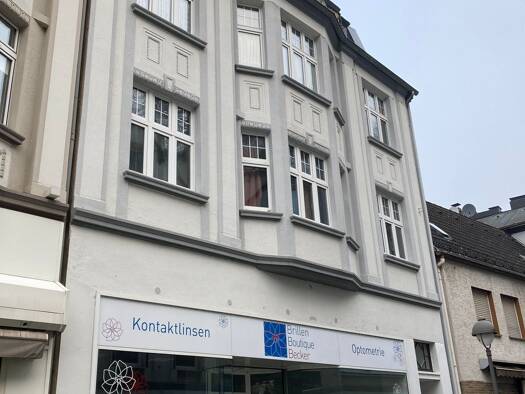 Wohnung zur Miete 380 € 2 Zimmer 60,6 m² 4 Geschosse frei ab sofort Altena Altena 58762