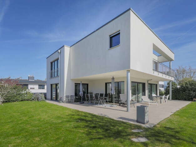 Einfamilienhaus zum Kauf 1.200.000 € 5 Zimmer 257,2 m² 619 m² Grundstück Baden-Baden 76532