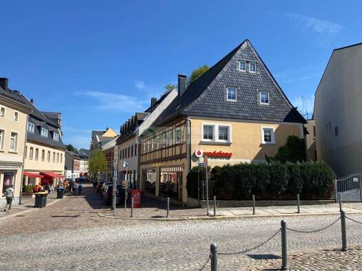 Stadthaus zum Kauf 179.000 € 10 Zimmer 156 m² 400 m² Grundstück Olbernhau 09526
