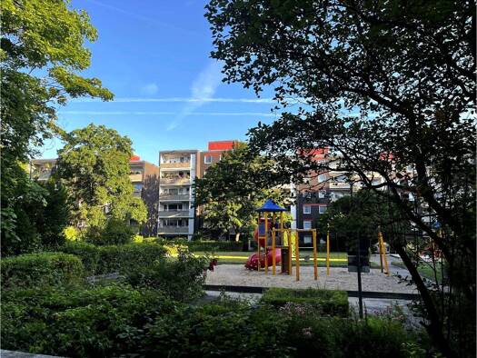 Wohnung zur Miete 800 € 4,5 Zimmer 100 m² Geschoss 2/5 frei ab sofort Horst Essen 45279