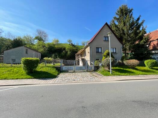 Einfamilienhaus zum Kauf 199.500 € 5 Zimmer 135 m² 1.250 m² Grundstück Schallenburg Sömmerda 99610