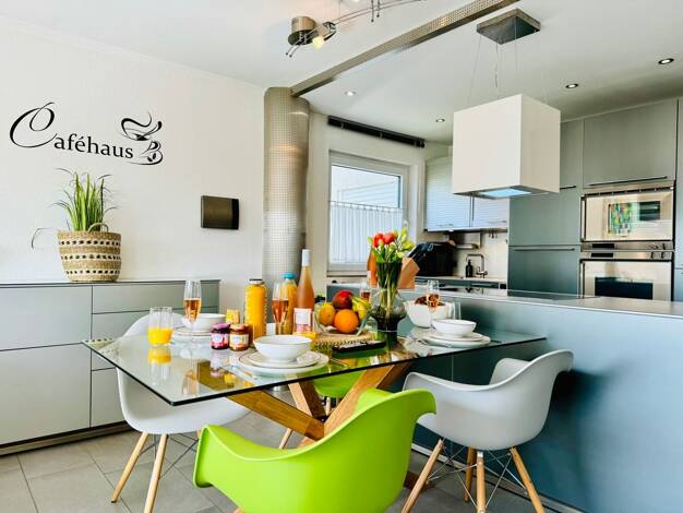 Wohnung zur Miete 1.490 € 2 Zimmer 70 m² Fischbach Friedrichshafen 88048