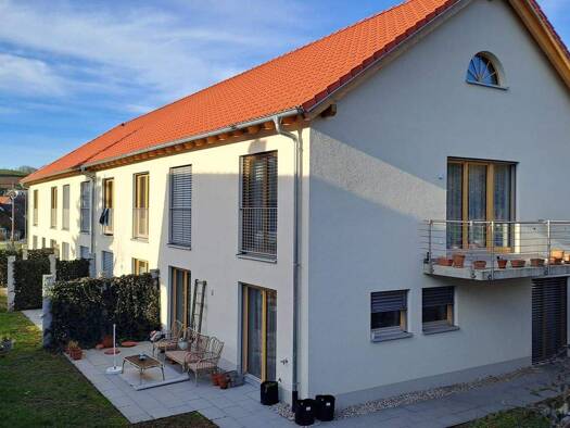 Reihenmittelhaus zur Miete 1.500 € 5,5 Zimmer 112,1 m² 90 m² Grundstück Haselstraße 12 Welmlingen Efringen-Kirchen 79588