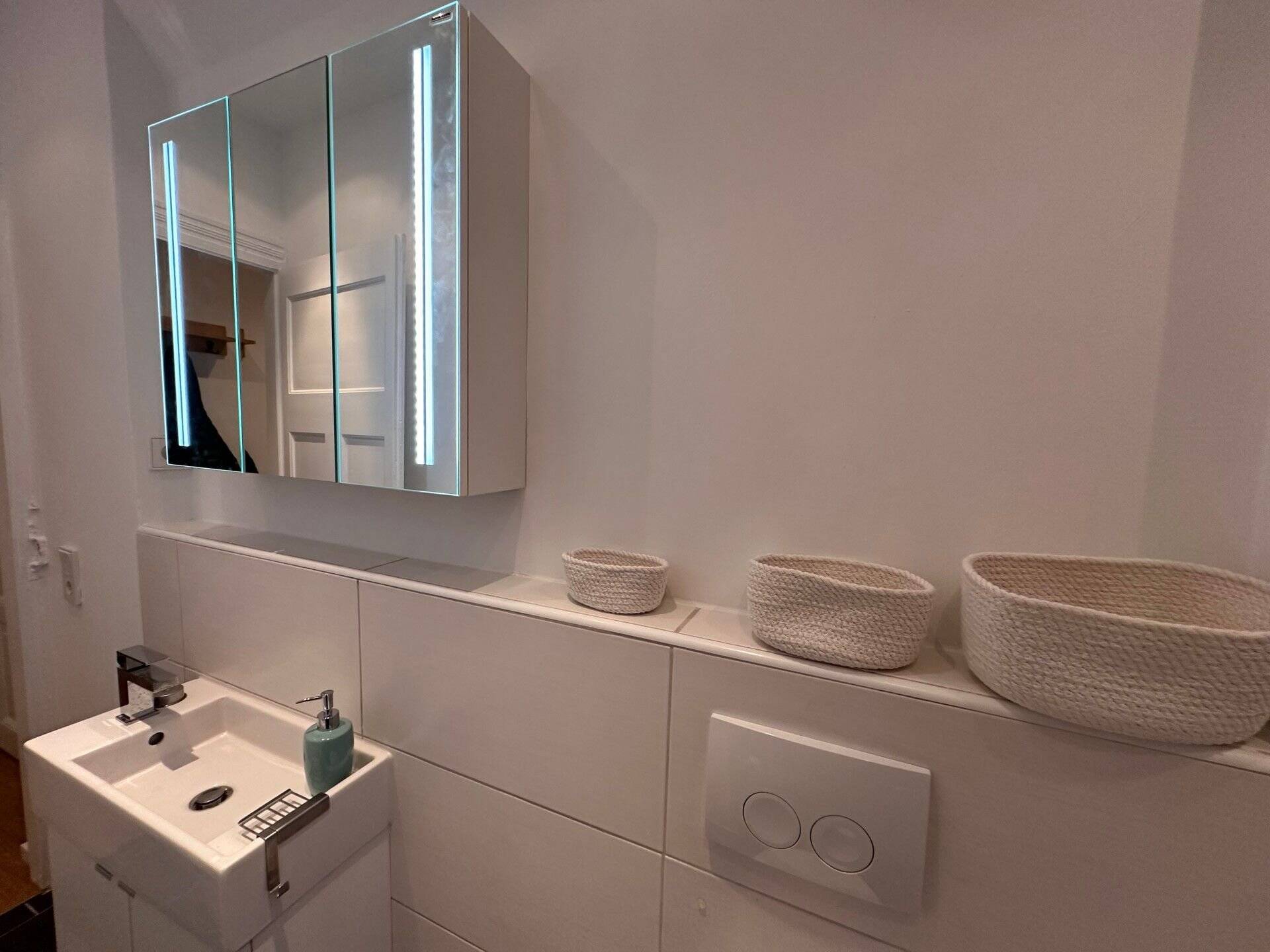 Schöne, ruhige, helle Wohnung Nähe Altstadt – Straße nicht freigegeben, 90459 Nürnberg – Vorschaubild 8
