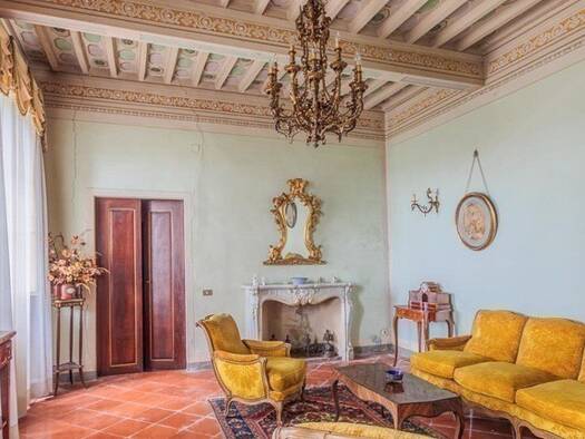 Haus zum Kauf 3.600.000 € 1.800 m² Carmignano 59015