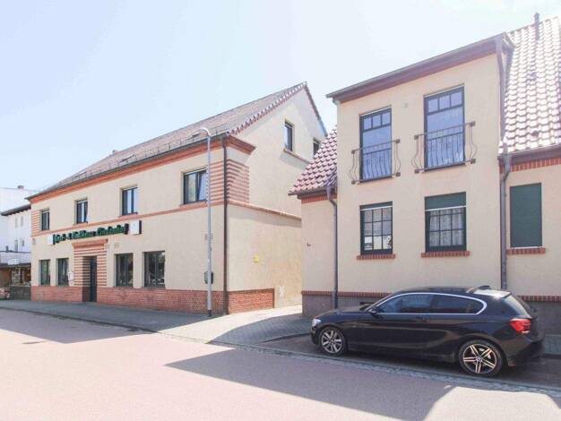 Mehrfamilienhaus zum Kauf als Kapitalanlage geeignet 350.000 € 12 Zimmer 360 m² 1.143,1 m² Grundstück Pratau Lutherstadt Wittenberg 06888