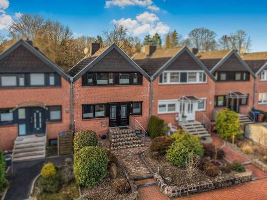 Reihenmittelhaus zum Kauf 395.000 € 4 Zimmer 106,6 m² 315,6 m² Grundstück Horneburg 21640