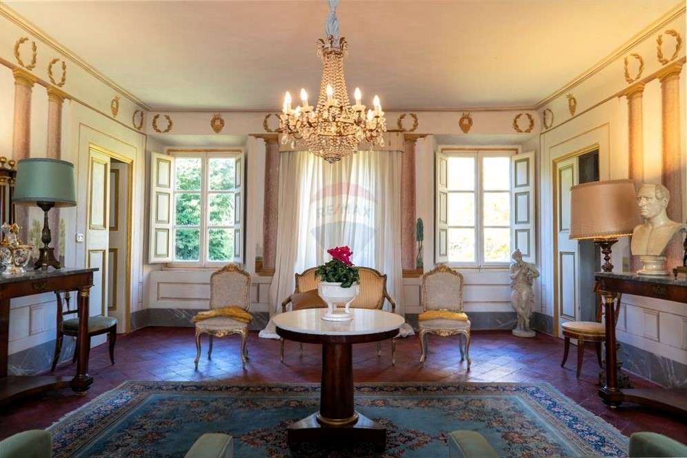 Villa zum Kauf 1.200.000 € 10 Zimmer 600 m²<br/>Wohnfläche 1.500 m²<br/>Grundstück Tereglio 55025