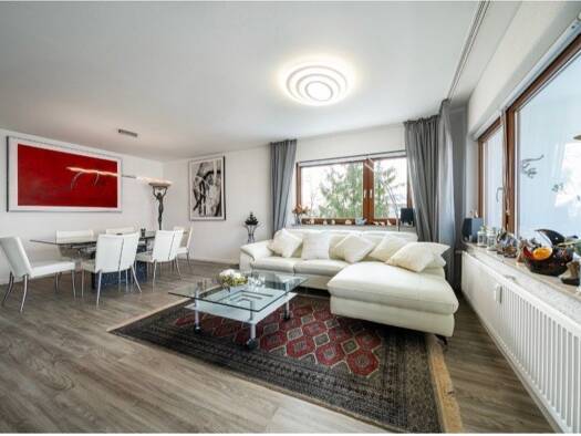 Wohnung zur Miete 2.200 € 4 Zimmer 10 m² Geschoss 3/7 frei ab sofort Petershausen Konstanz 78467
