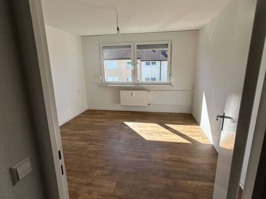 Wohnung zur Miete 731 € 3 Zimmer 82,8 m² 2. Geschoss frei ab sofort Eschenstraße 30 Ursenwang Göppingen 73037