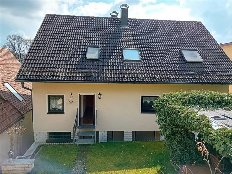 Mehrfamilienhaus zum Kauf 465.000 € 8 Zimmer 220 m² 597 m² Grundstück frei ab sofort Mergelstetten Heidenheim 89522