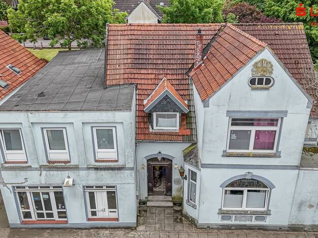 Mehrfamilienhaus zum Kauf 249.000 € 11 Zimmer 301,4 m² 344 m² Grundstück Brake Brake 26919