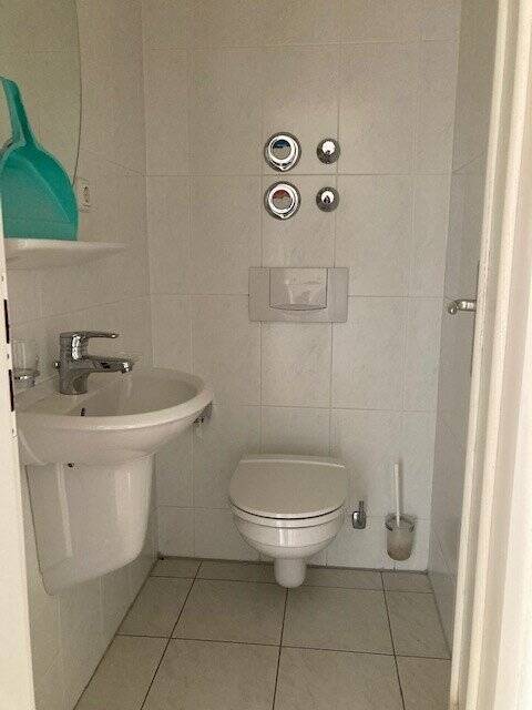 Property thumbnail 5