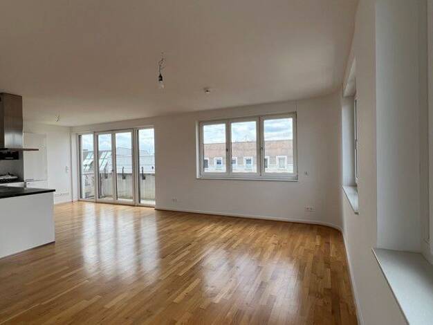 Wohnung zur Miete 2.064 € 3 Zimmer 99,9 m² 6. Geschoss frei ab 14.08.2026 Rückertstraße 17 Charlottenburg Charlottenburg-Wilmersdorf 10627