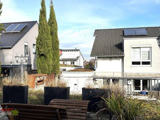 Doppelhaushälfte zum Kauf 569.000 € 4,5 Zimmer 108 m² 278 m² Grundstück Leutenbach 71397