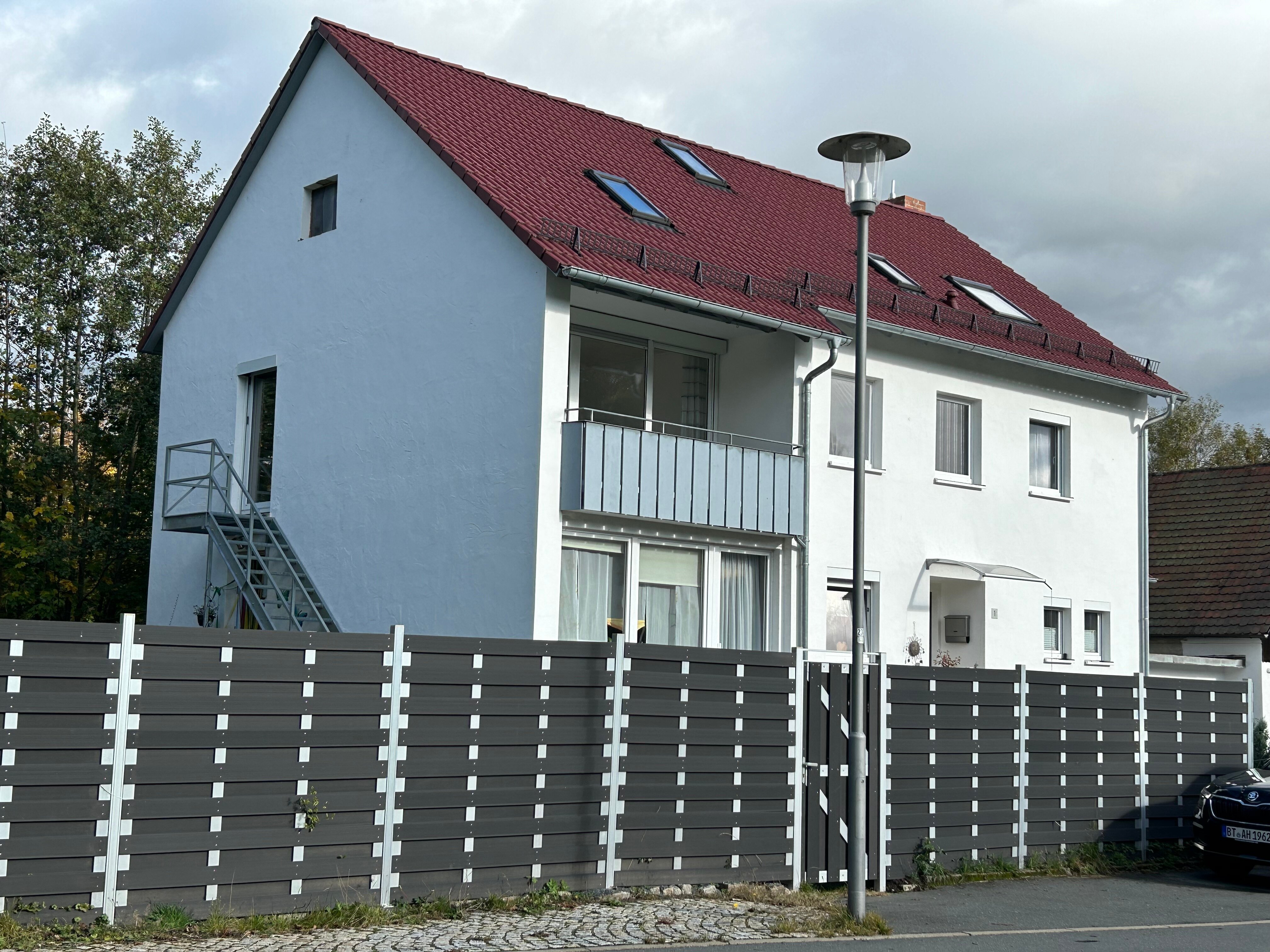 Einfamilienhaus zum Kauf 359.000 € 6 Zimmer 200 m²<br/>Wohnfläche 572 m²<br/>Grundstück Weidenberg Weidenberg 95466