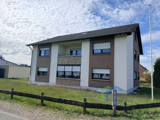 Mehrfamilienhaus zum Kauf 359.000 € 8 Zimmer 200 m² 840 m² Grundstück Neustr. 1 Disternich Vettweiß 52391
