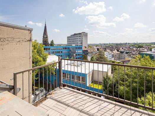 Wohnung zur Miete 700 € 2 Zimmer 67 m² Geschoss 4/5 frei ab sofort Kurbrunnenstraße 38 Aachen Aachen - Mitte 52066
