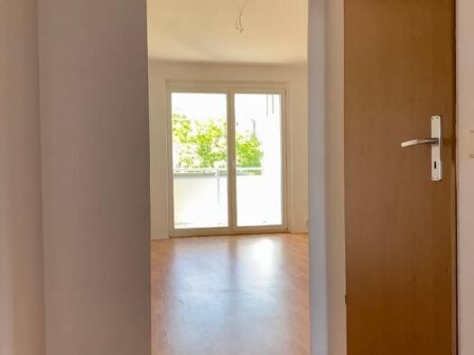 Wohnung zur Miete 399 € 3 Zimmer 69,5 m² frei ab sofort Beethovenstraße 13 Wilkau-Haßlau 08112