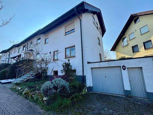 Reihenendhaus zum Kauf 645.000 € 4,5 Zimmer 126 m² 237 m² Grundstück Sulzbach 65843
