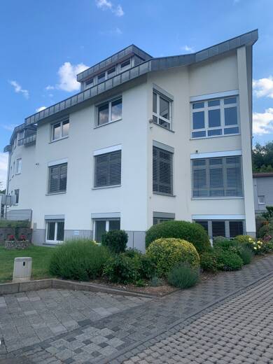 Wohnung zur Miete 950 € 3 Zimmer 119 m² Souterrain frei ab 01.08.2025 Windecken Nidderau 61130