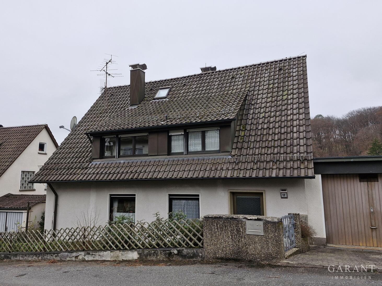 Mehrfamilienhaus zum Kauf 445.000 € 7 Zimmer 162 m²<br/>Wohnfläche 613 m²<br/>Grundstück Ebersbach Ebersbach an der Fils 73061