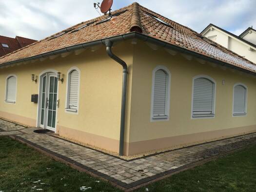 Haus zur Miete 1.850 € 5 Zimmer 185 m² 690 m² Grundstück frei ab sofort Im Bangert 4 Mackenbach 67686