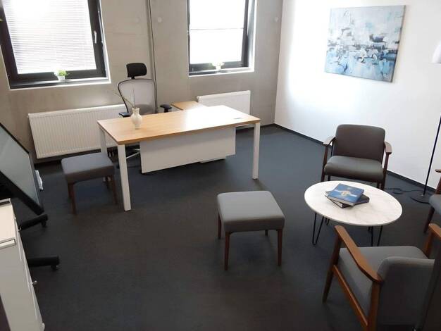 Bürofläche zur Miete provisionsfrei 15 € 200 m² Bürofläche Alemannenstrasse 19 Heimsheim 71296