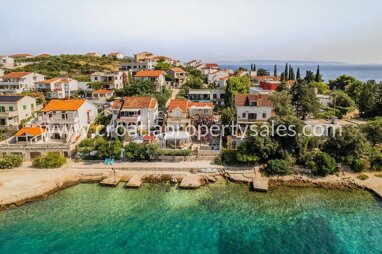 Haus zum Kauf 1.600.000 € 8 Zimmer 236 m² Trogir