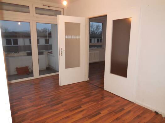 Wohnung zur Miete 457 € 3 Zimmer 76,5 m² 2. Geschoss frei ab sofort Dietrich-Bonhoeffer-Straße 5 Lebenstedt Nord 38228