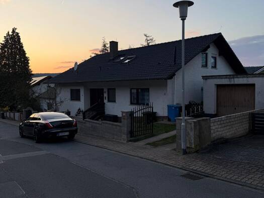 Einfamilienhaus zur Miete 1.550 € 6 Zimmer 220 m² Neustadt Breuberg 64747