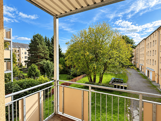 Wohnung zur Miete 442 € 3 Zimmer 67,3 m² 3 Geschosse frei ab sofort Regensburger Straße 58 Sonnenberg Chemnitz 09130