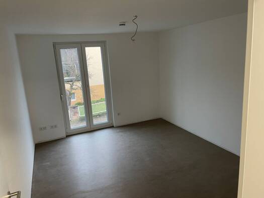 Wohnung zur Miete 780 € 2 Zimmer 44 m² Geschoss 1/3 frei ab sofort Zeppelinstraße 3 Unterjesingen Tübingen 72070