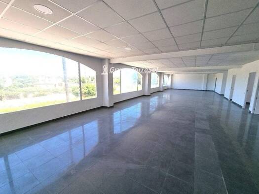 Verkaufsfläche zur Miete 800 € 256 m² Verkaufsfläche Torredembarra 43830